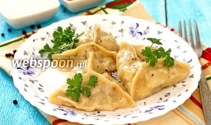 Манты с капустой