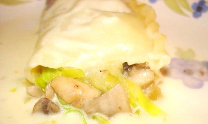 Вареники с капустой и грибами