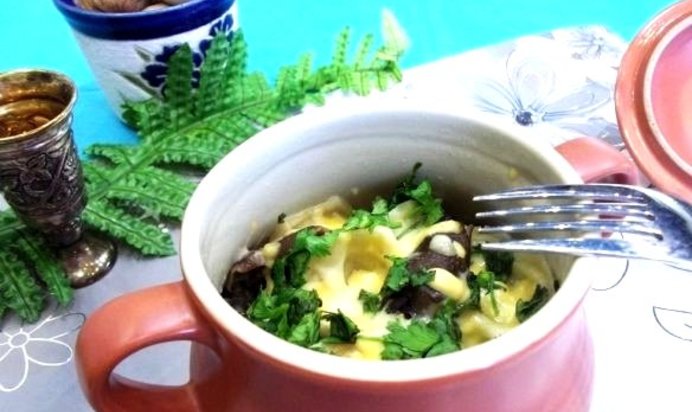 Пельмени, запеченные с грибами