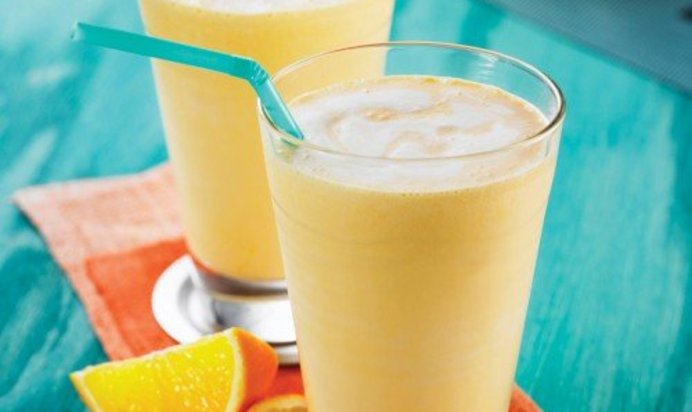 Апельсиновый коктейль смузи