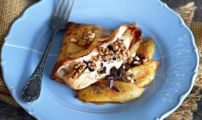 Суфле в блинчиках с жареными бананами