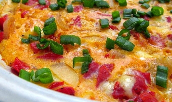 Омлет с брынзой и помидорами