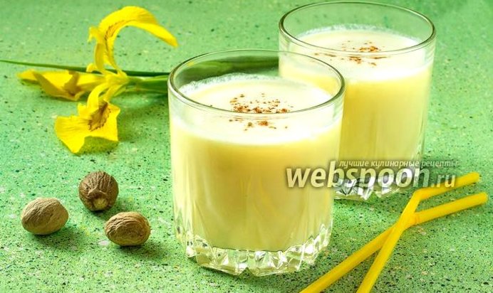 Молочно-апельсиновый коктейль с мускатным орехом