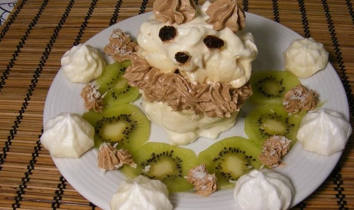 Пирожное безе с шоколадным кремом Гавайский мишка