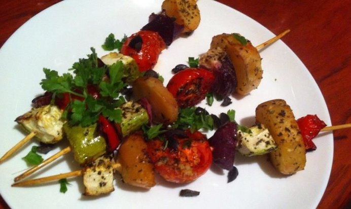 Овощной шашлык на шпажках
