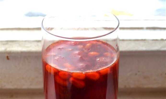 Зимний компот из вишни и облепихи