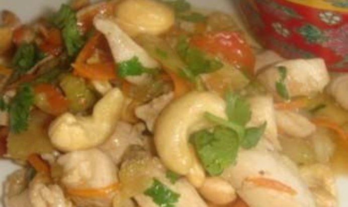 Конкильони с мясом под соусом из шпината (Горячая закуска)