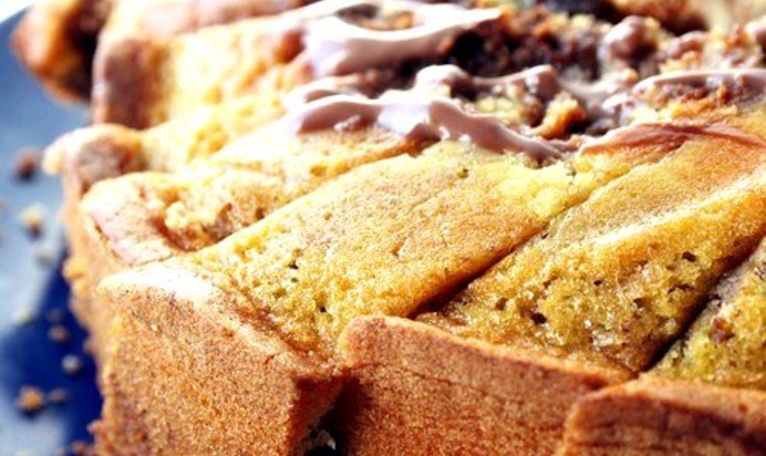 Торт с черносливом и сиропом эспрессо