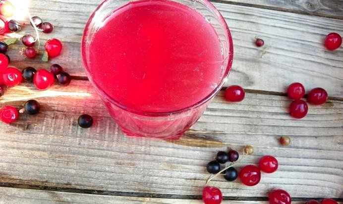 Ягодный пунш с вином