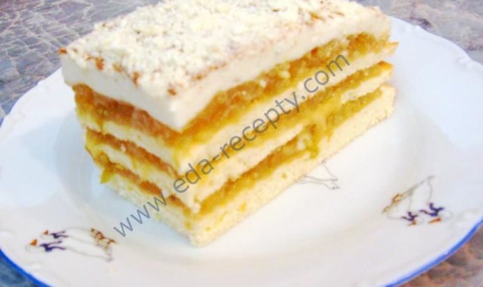 Яблочно-пудинговое пирожное пляцок