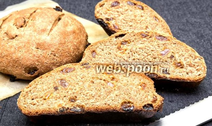 Ржаной хлеб с изюмом