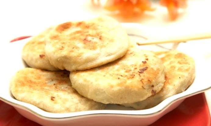 Кабачково-картофельные оладьи с мятой и сыром фета