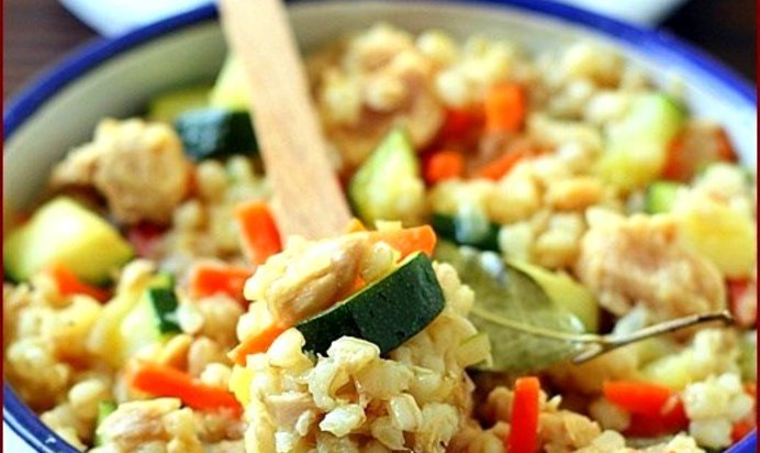 Перловка, томленая с бараниной и овощами