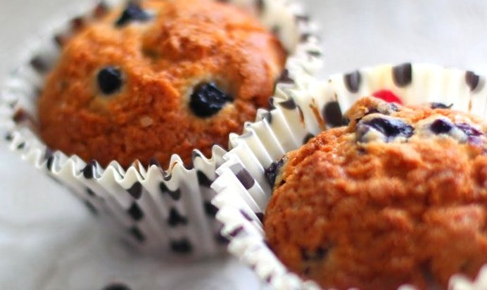 Черничные мини-маффины с корицей