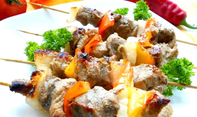 Свинина на сковороде кусочками