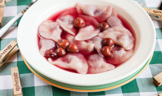 Вареники с вишней