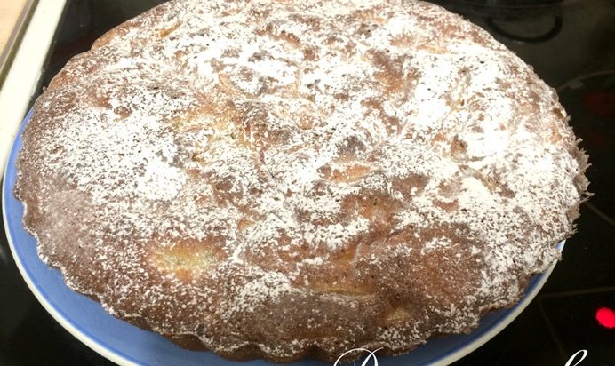 Яблочно-грушевая шарлотка