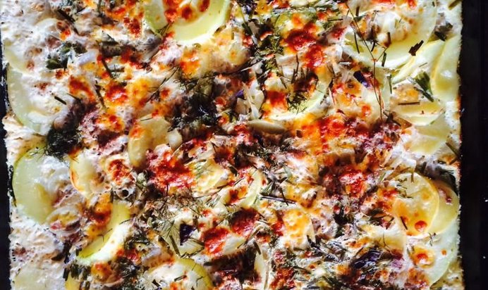 Запеканка из мясного фарша и овощей