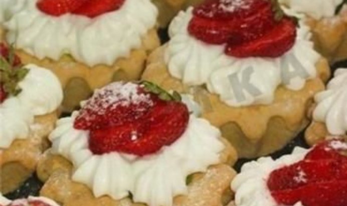 Пирожное корзиночка