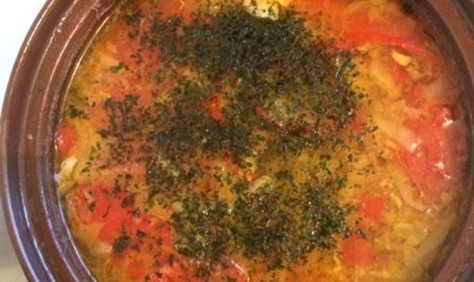 Щи с помидорами и болгарским перцем