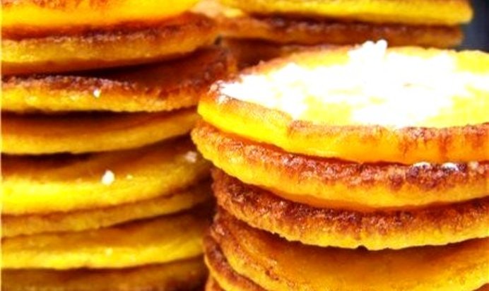 Тыквенные блинчики с корицей