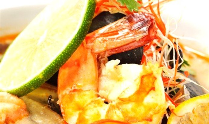 Солянка с креветками