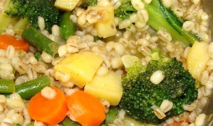 Перловка с овощами