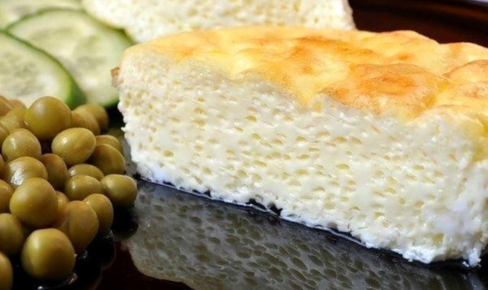 Пышный омлет со сливочным маслом на водяной бане