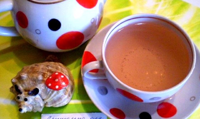 Чай зеленый с красной смородиной и изюмом