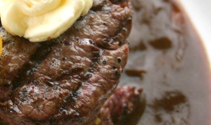 Филе миньон с имбирем и красным вином