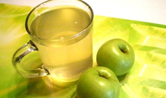 Фруктовый компот с шиповником