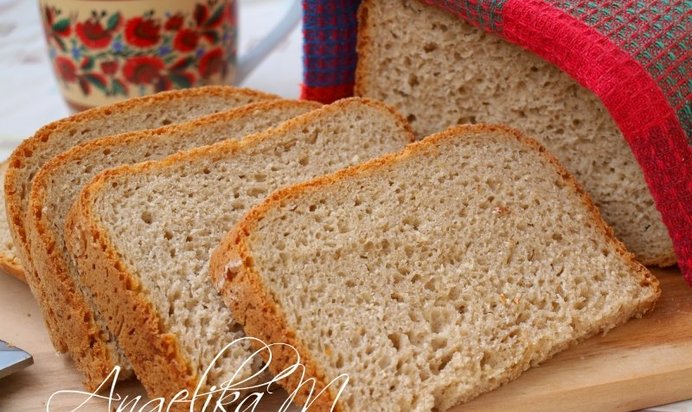 Ржаной хлеб с овсяными хлопьями на пиве в хлебопечке