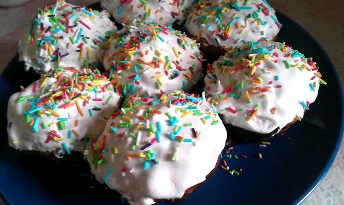 Кекс с заварным белковым кремом