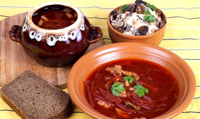 Борщ в горшочке