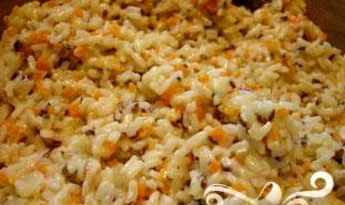 Сливочное ризотто с кубиками овощей и семенами льна