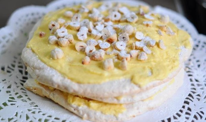 Торт с ореховой меренгой (Dacquoise)