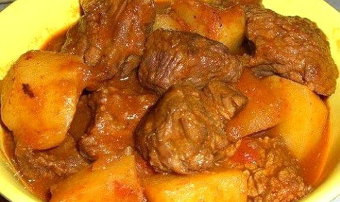 Пастушеский гуляш с паприкой