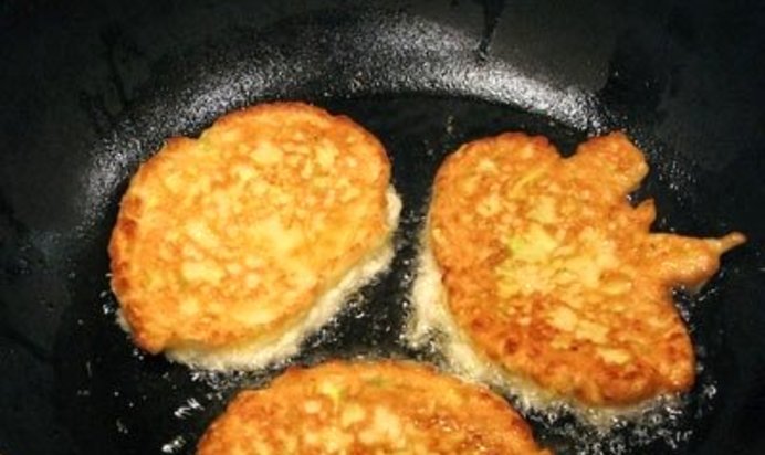 Блинчики из кабачков и манки
