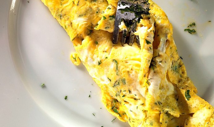 Омлет с пряными травами