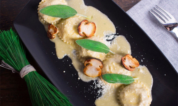 Равиоли с белыми грибами