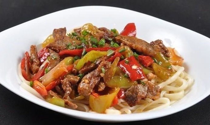 Лагман из свинины