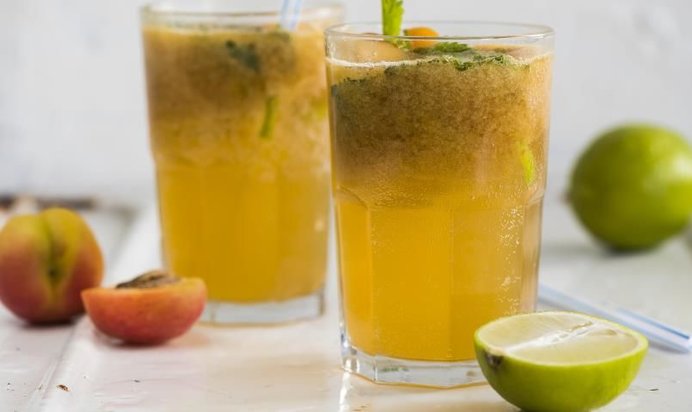 Абрикосовый мохито