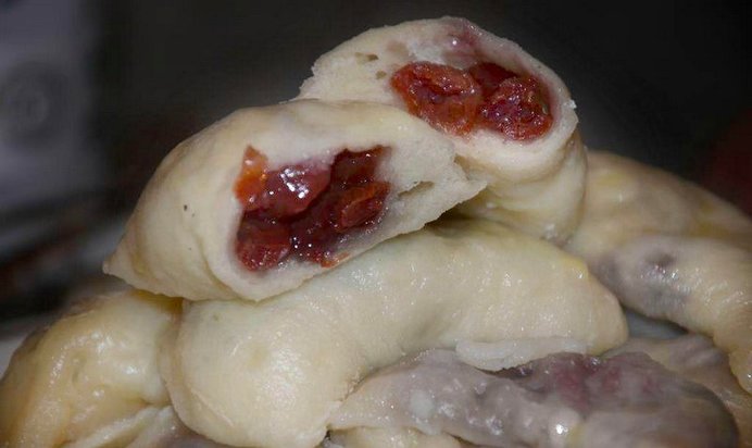 Вареники с вишней в пароварке