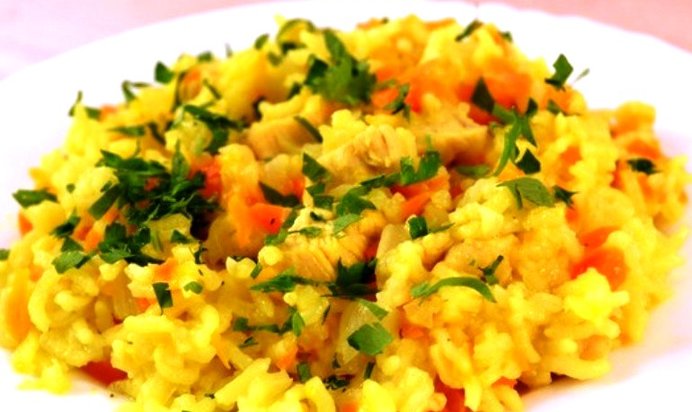 Рис с морковью и луком