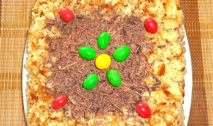 Торт с вишневыми цукатами