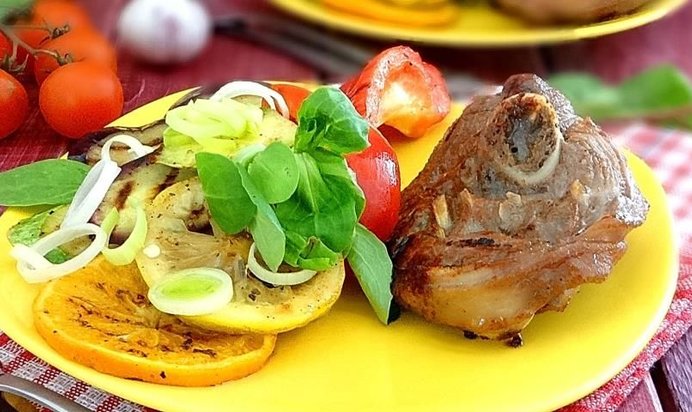 Овощи с индейкой гриль