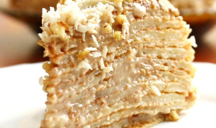 Блинный торт с кремом из сгущенного молока
