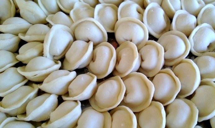 Пельмени из щуки с салом