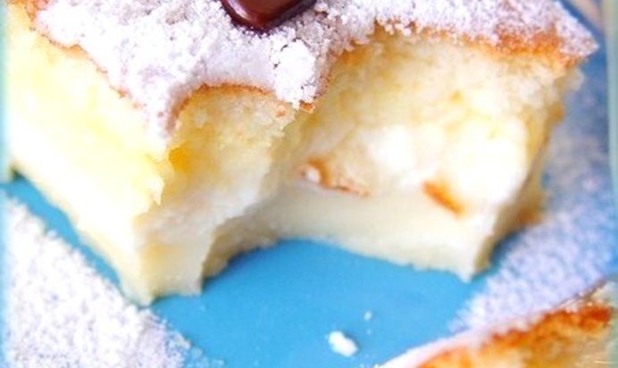Нежные пирожные в сахарной пудре