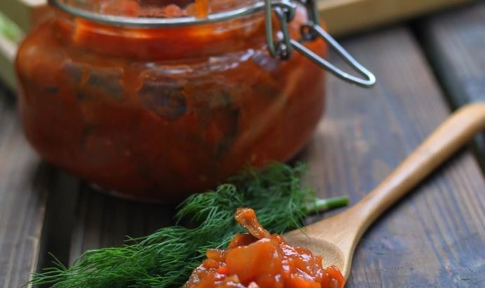 Печеные овощи в томатном соусе